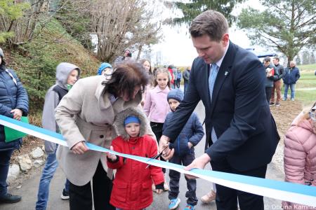 Odprtje odseka asfaltirane javne poti v naselju Velika Lašna (22)